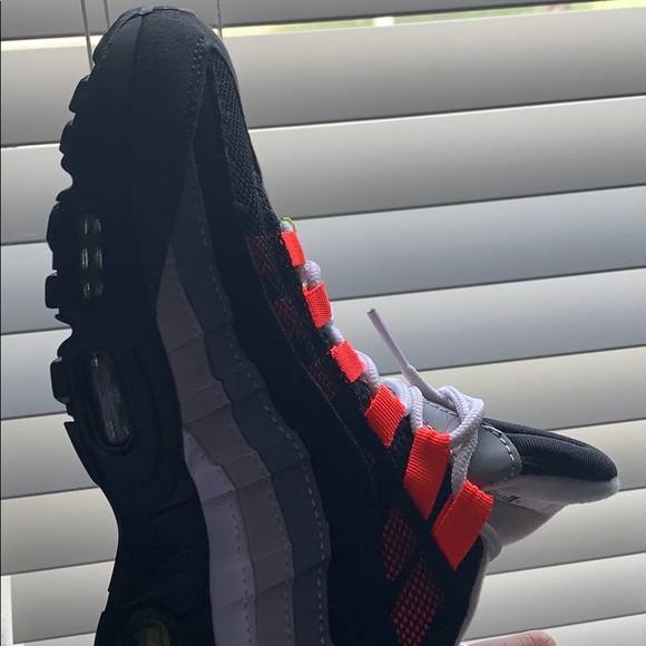 Nike AirMax 95 - Picture 6 of 6